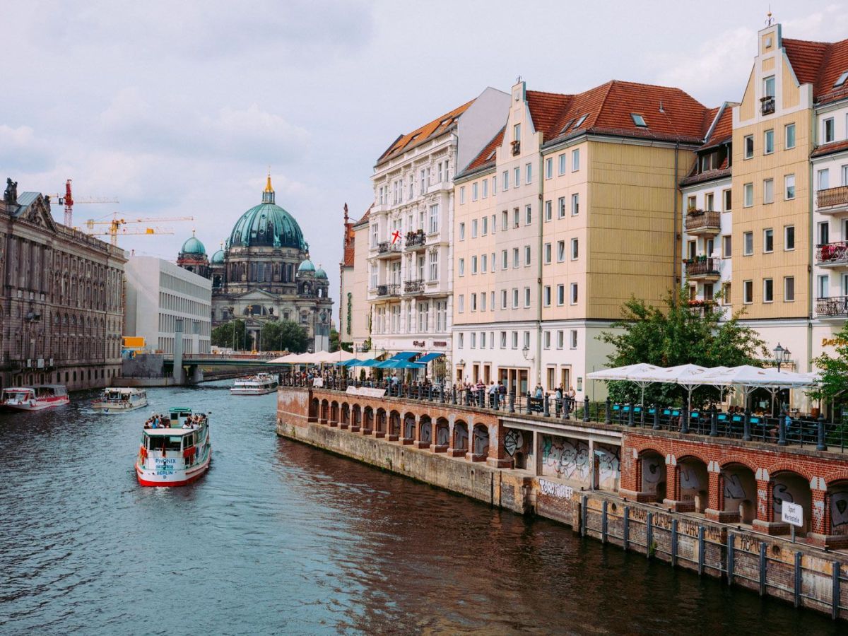 3 ZILE „PE REPEDE ÎNAINTE” ÎN&nbsp;BERLIN